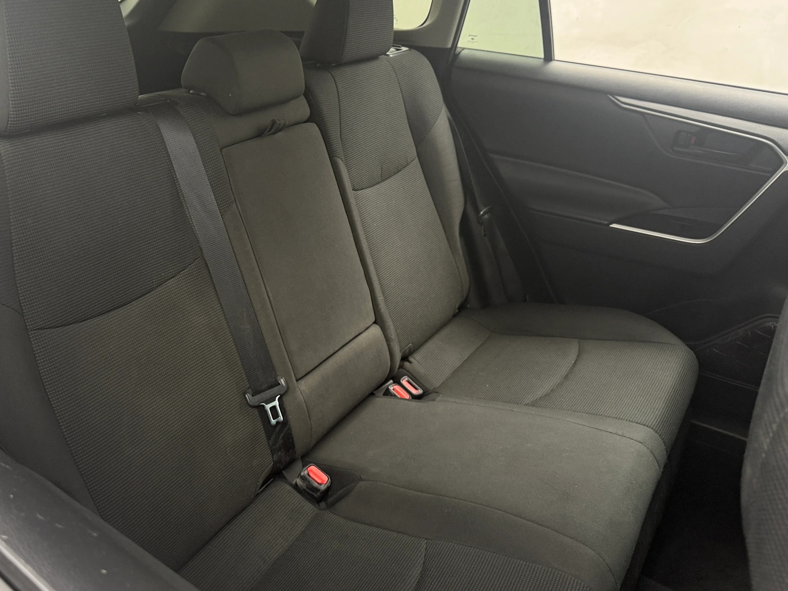 Thumbnail: 2021 Toyota RAV4 - 6