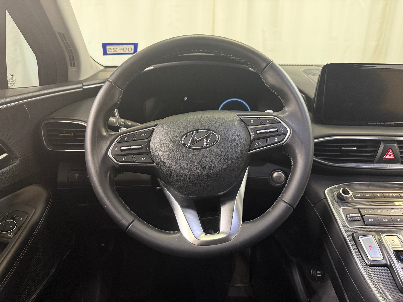 Thumbnail: 2022 Hyundai Santa Fe - 4