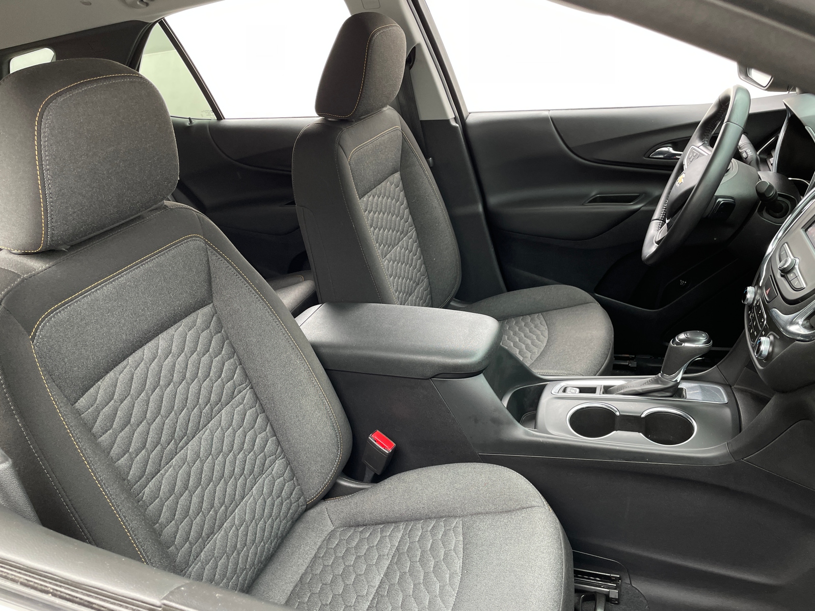 Thumbnail: 2021 Chevrolet Equinox - 2