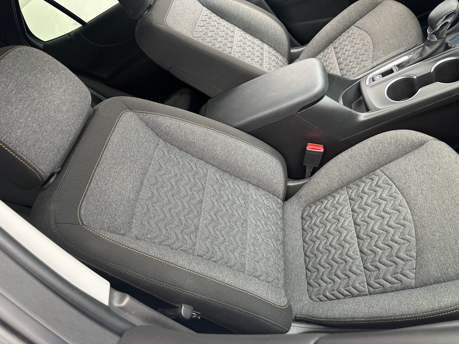 Thumbnail: 2024 Chevrolet Equinox - 2