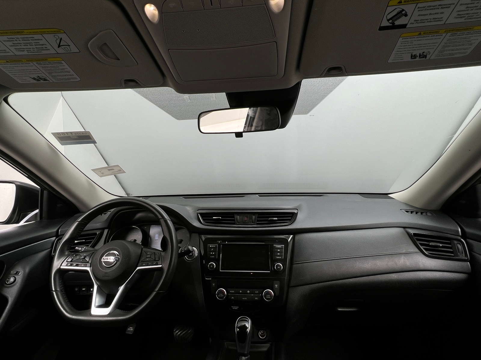 Thumbnail: 2020 Nissan Rogue - 3