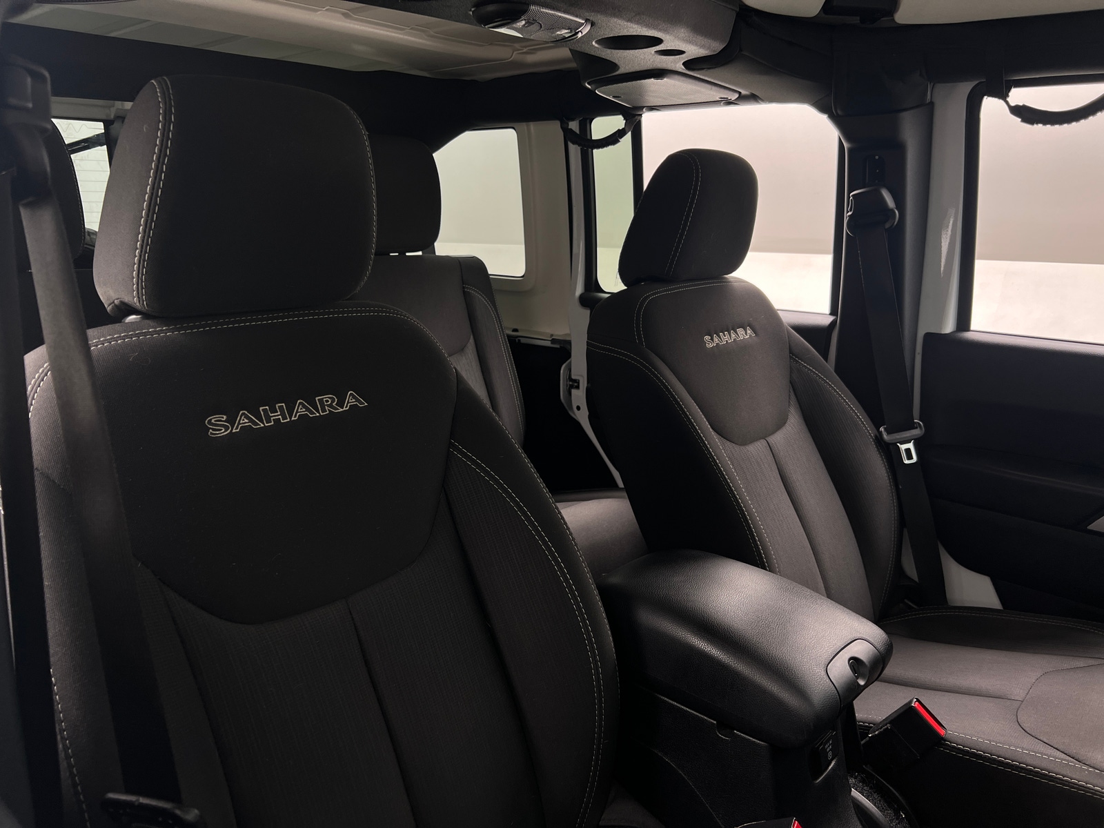 Thumbnail: 2017 Jeep Wrangler - 2