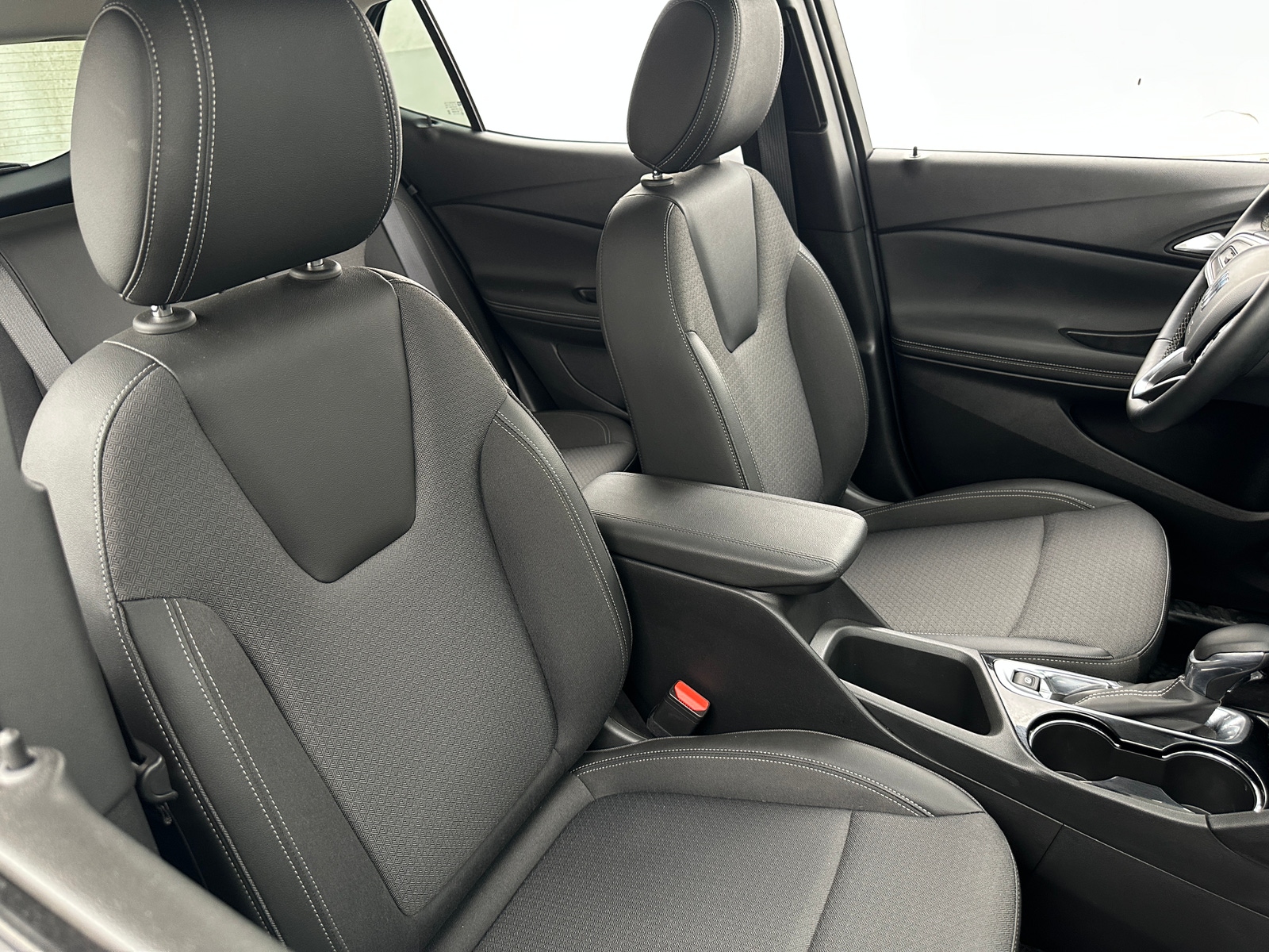 Thumbnail: 2025 Buick Encore GX - 2