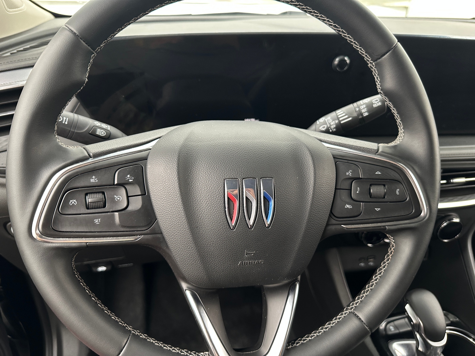 Thumbnail: 2025 Buick Encore GX - 5