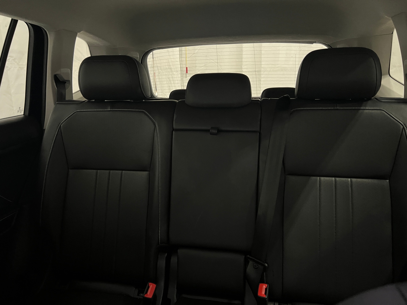 Thumbnail: 2024 Volkswagen Tiguan - 5