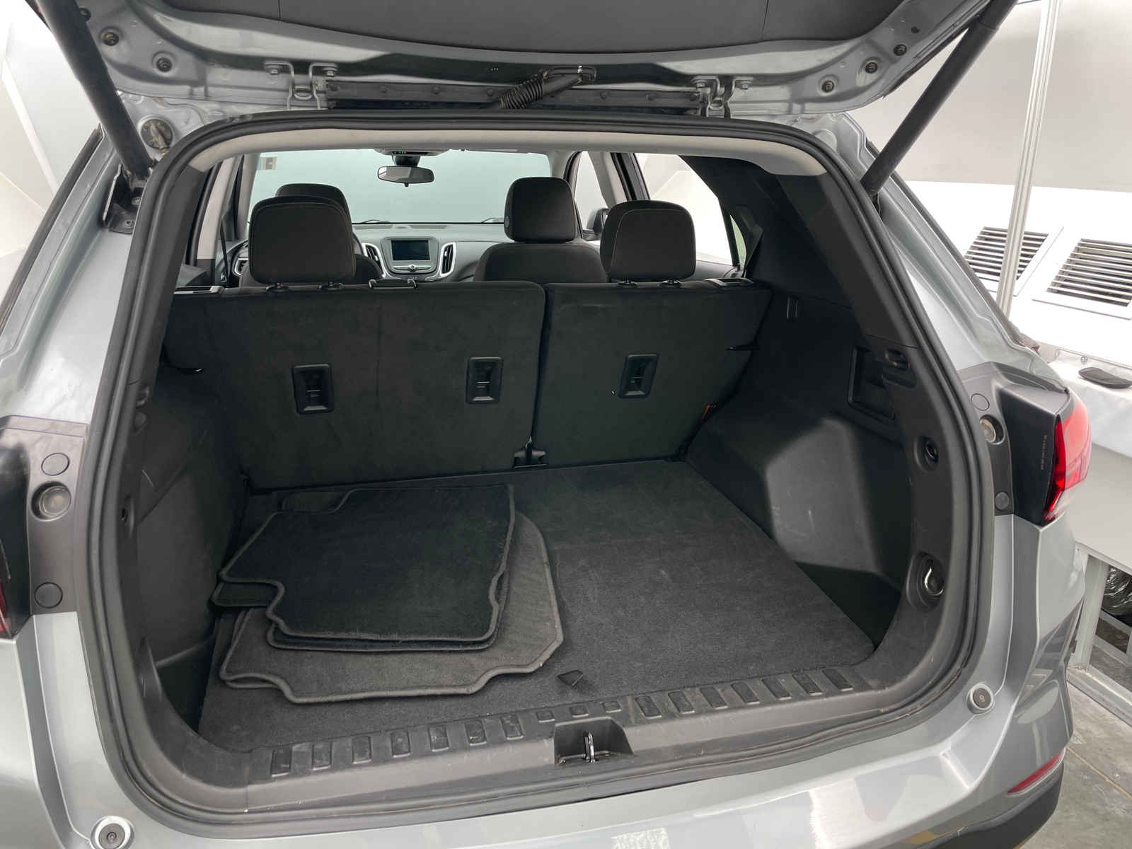 Thumbnail: 2024 Chevrolet Equinox - 7