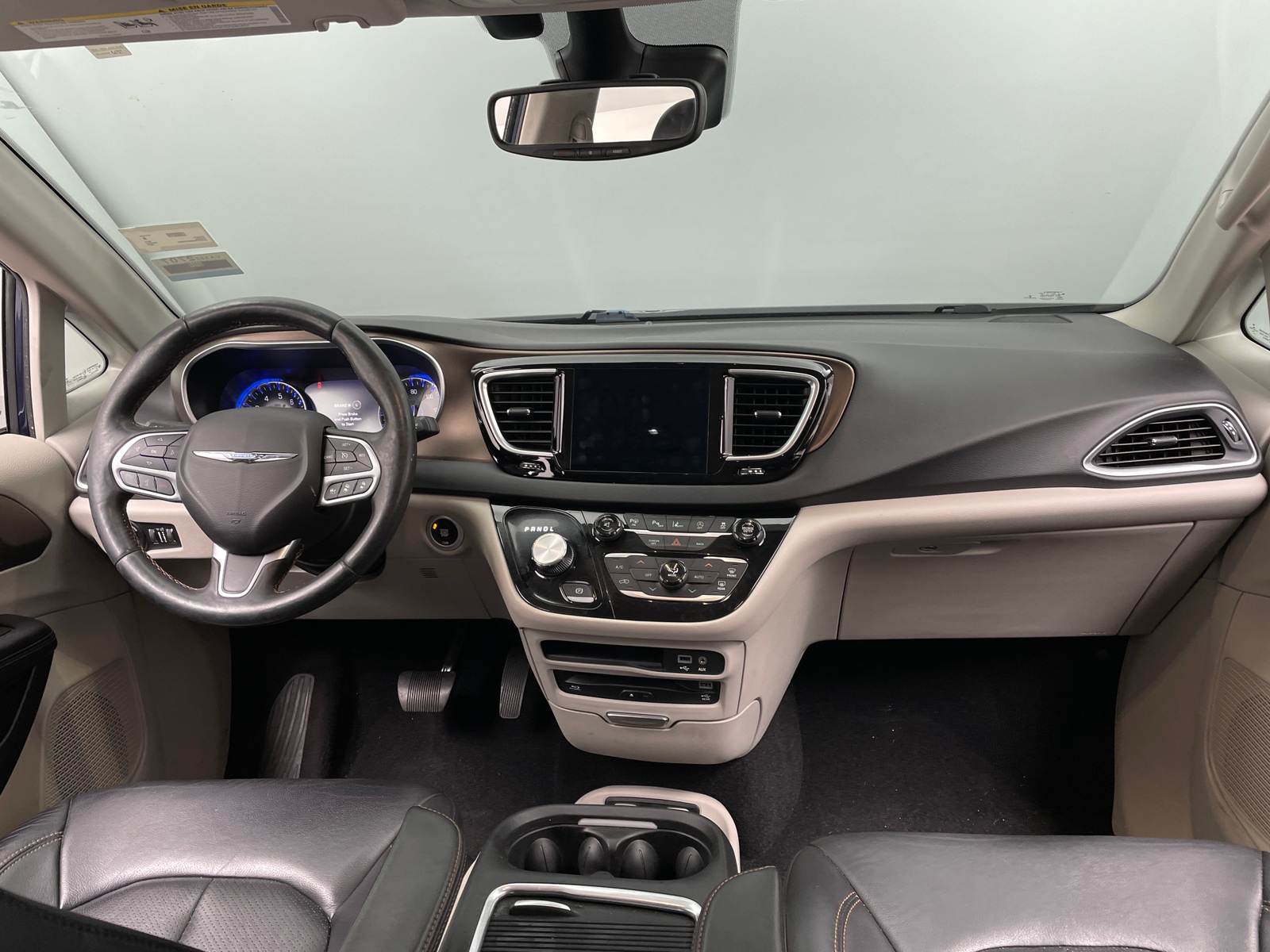 Thumbnail: 2017 Chrysler Pacifica - 2
