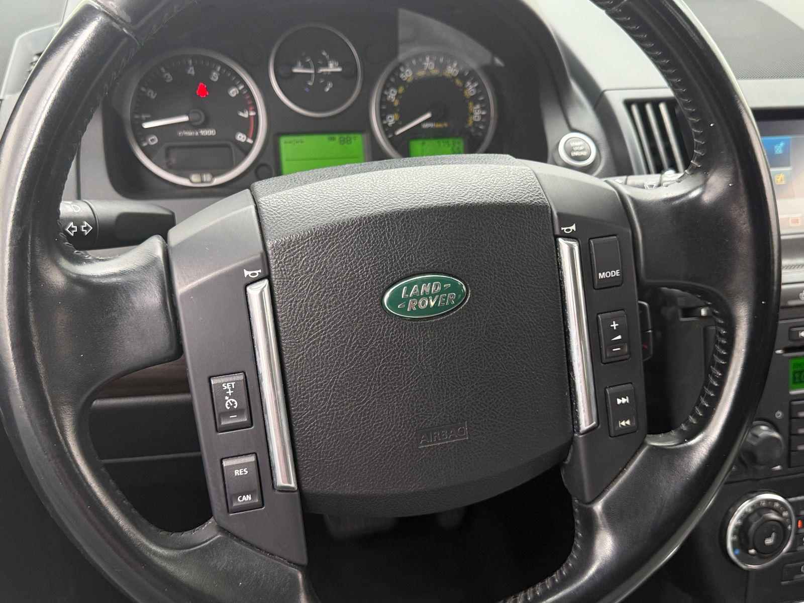 Thumbnail: 2012 Land Rover LR2 - 4