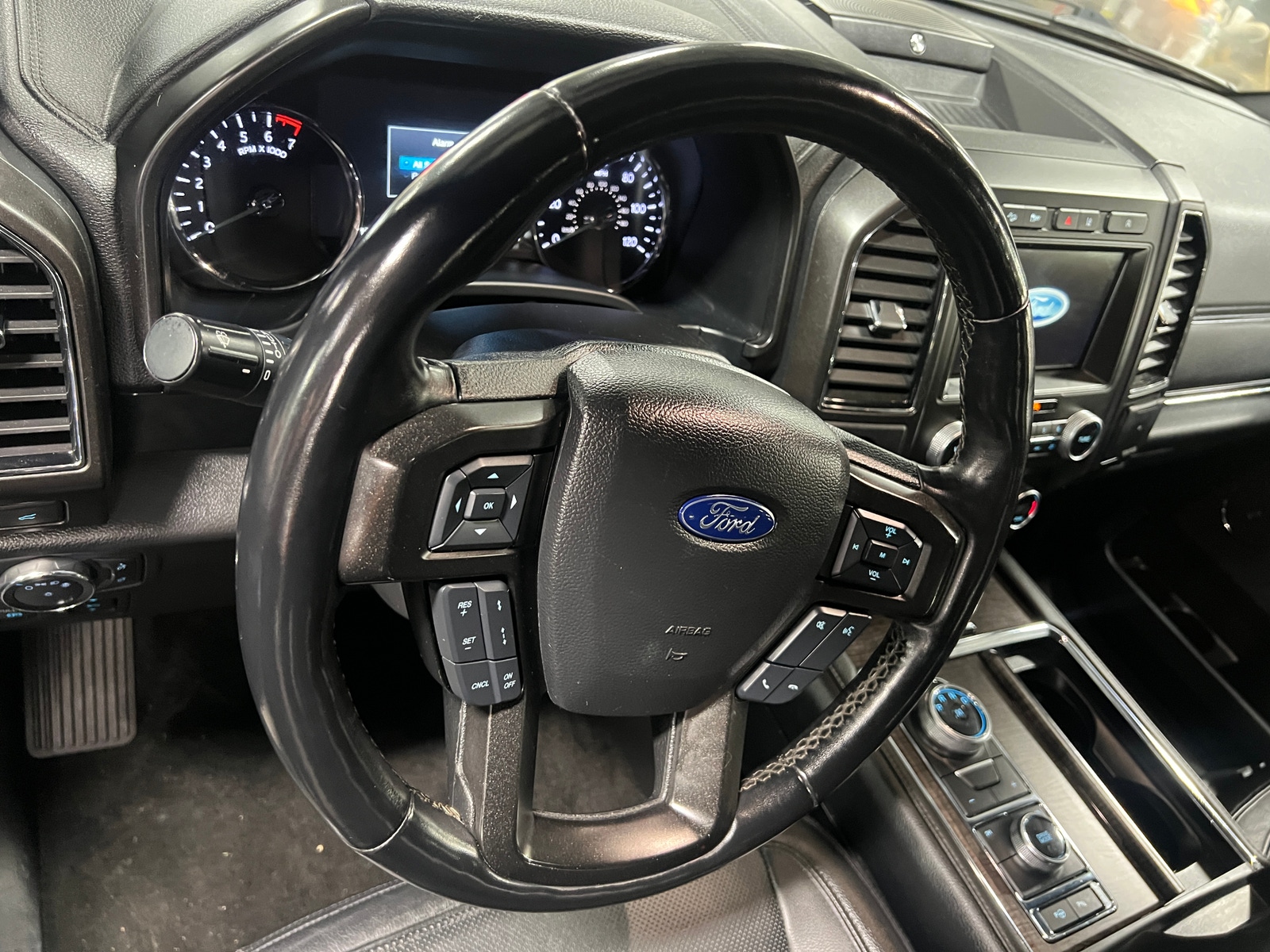 Thumbnail: 2018 Ford Expedition MAX - 4
