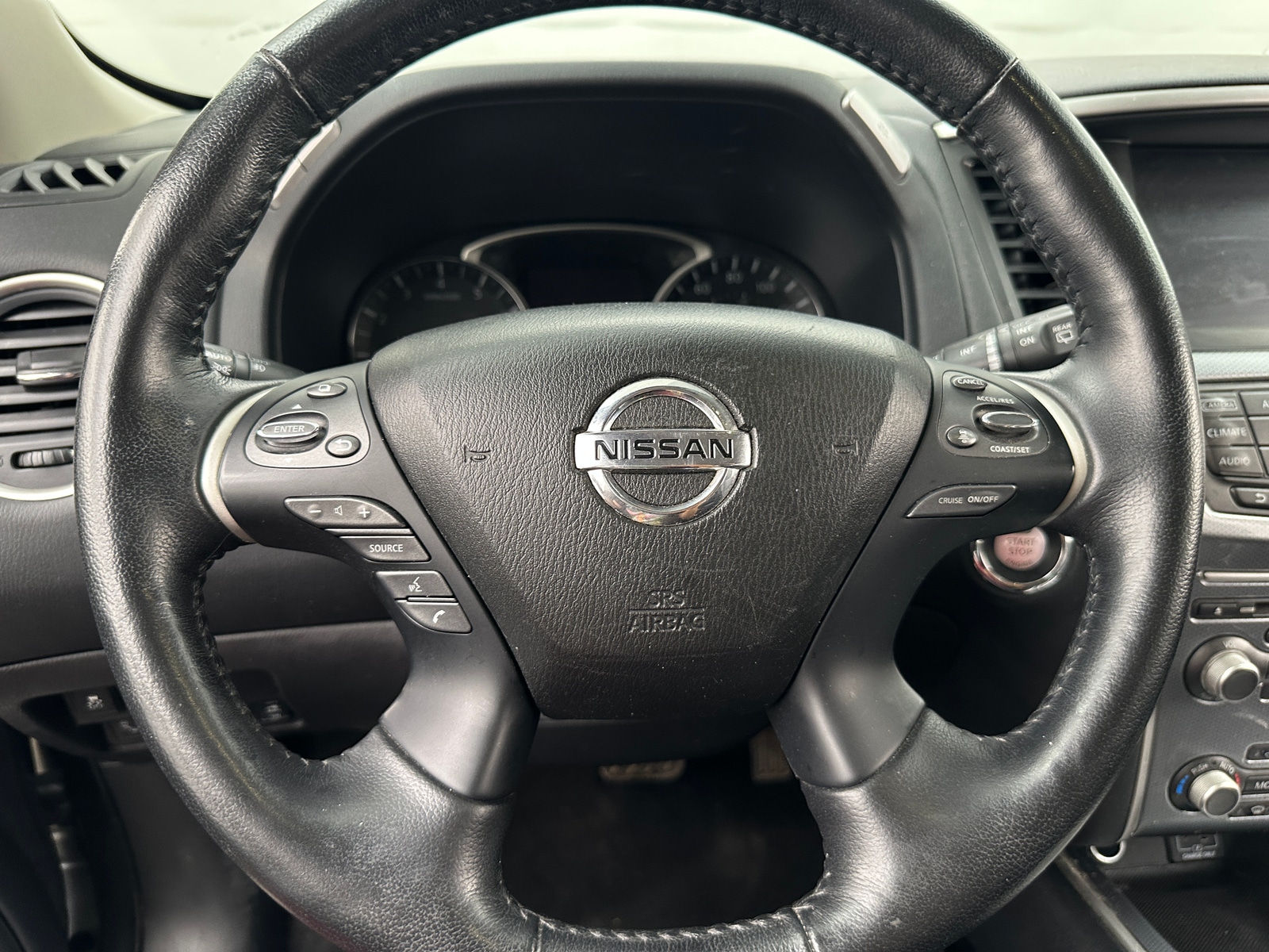 Thumbnail: 2020 Nissan Pathfinder - 4