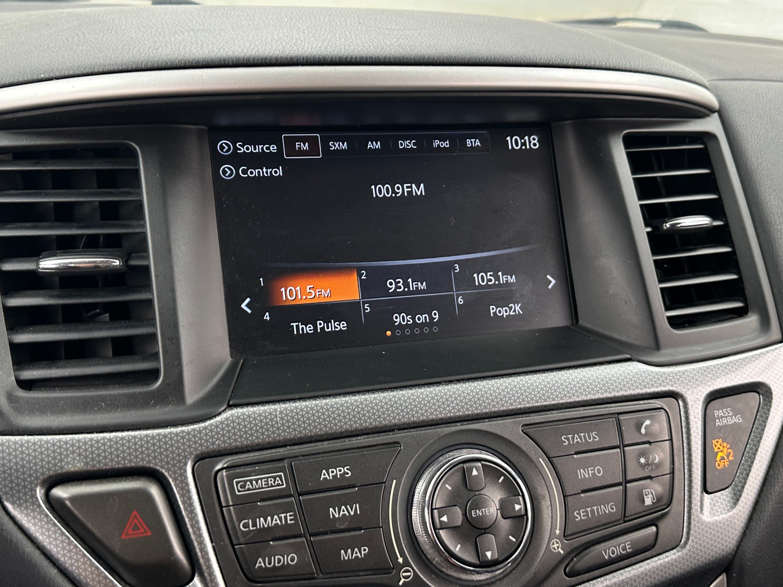 Thumbnail: 2020 Nissan Pathfinder - 3