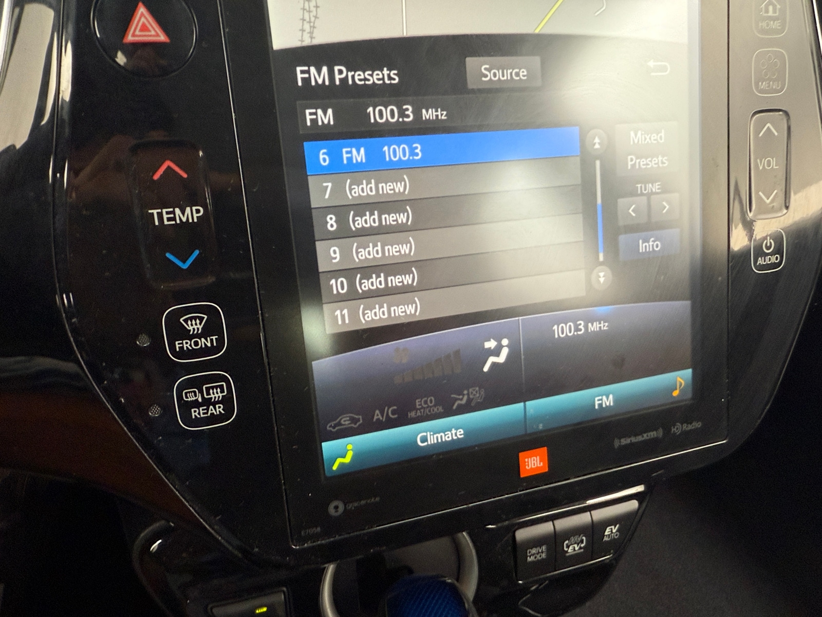 Thumbnail: 2021 Toyota Prius Prime - 3