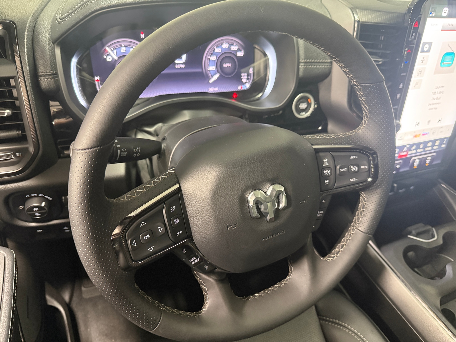 Thumbnail: 2025 RAM 1500 - 4