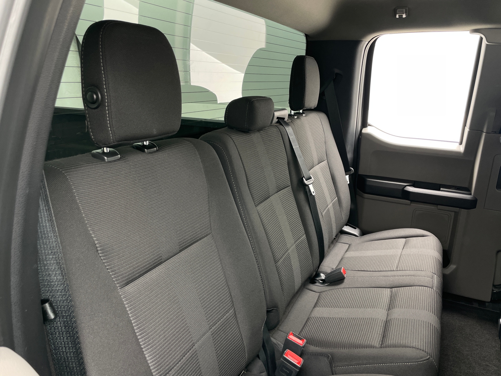 Thumbnail: 2018 Ford Econoline - 6