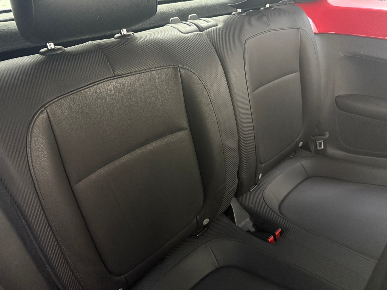 Thumbnail: 2014 Volkswagen Beetle - 5