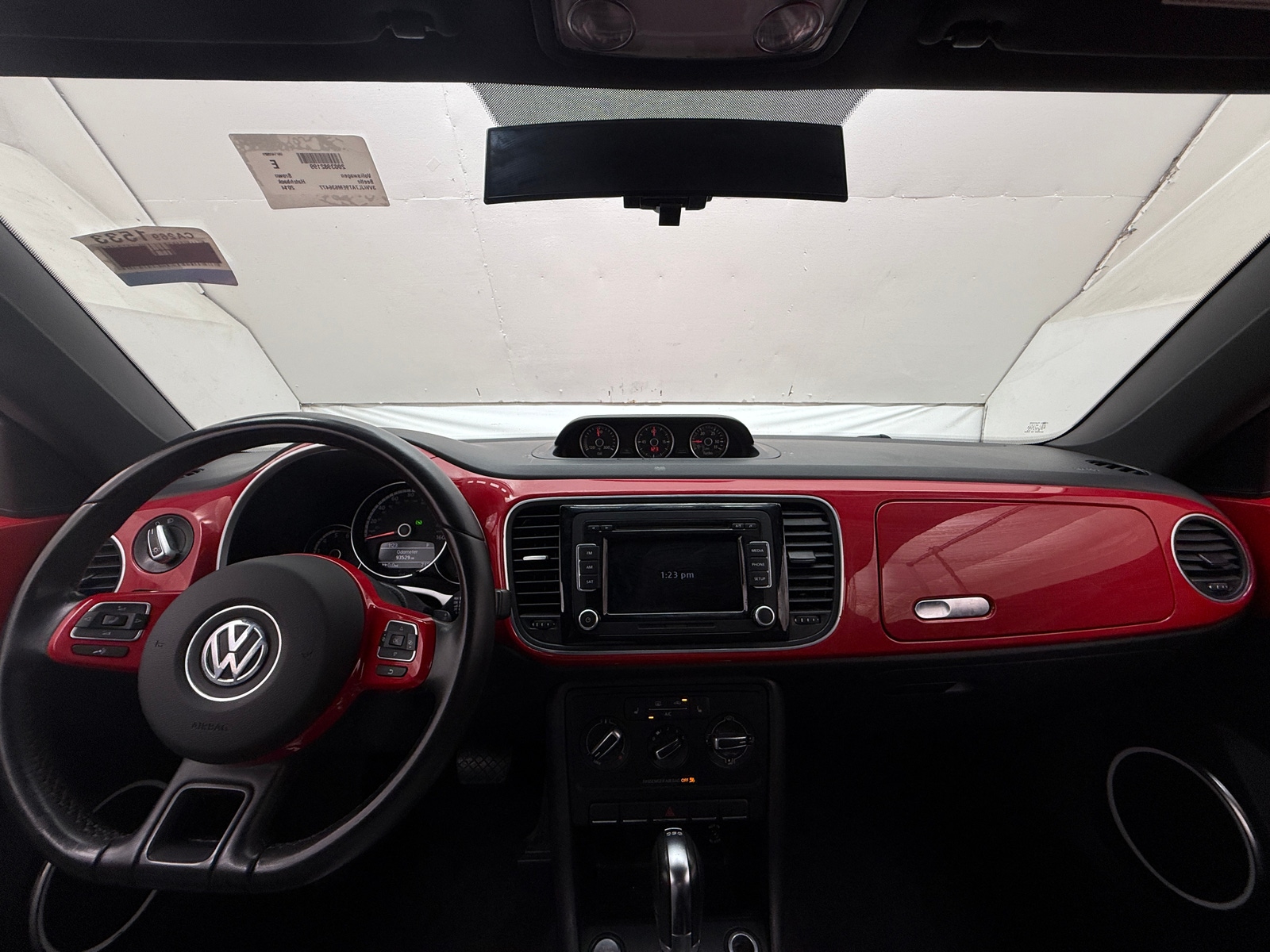 Thumbnail: 2014 Volkswagen Beetle - 2