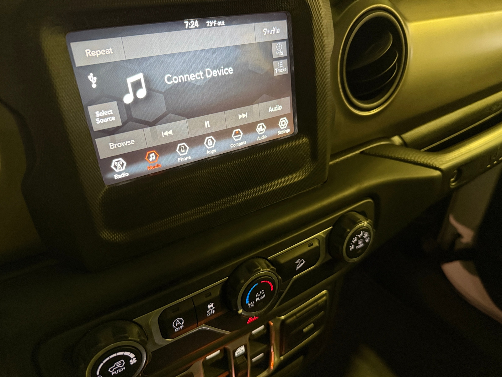 Thumbnail: 2018 Jeep Wrangler - 4