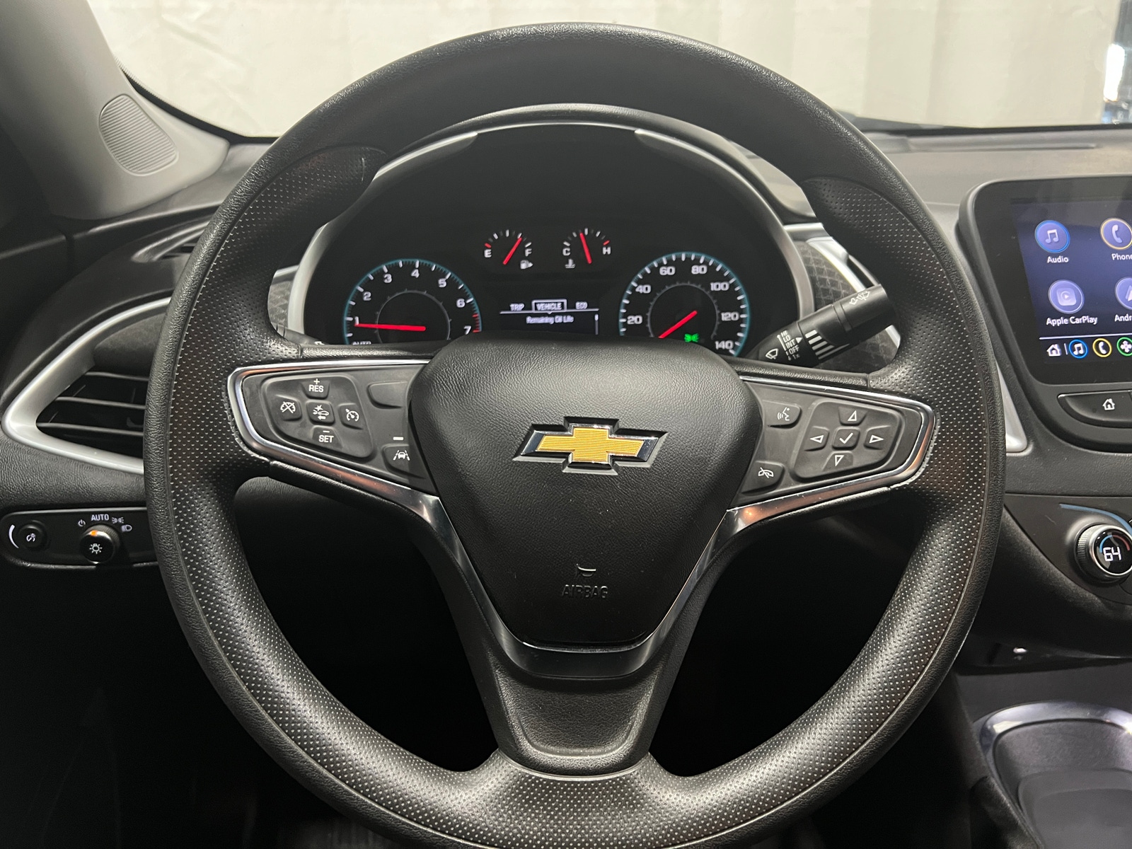 Thumbnail: 2023 Chevrolet Malibu - 5