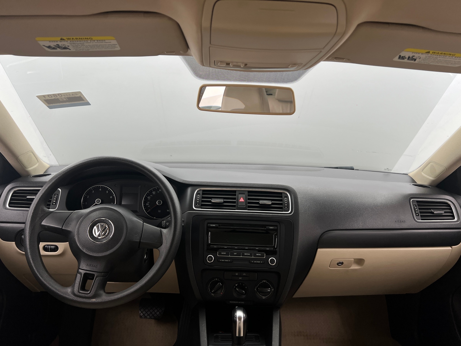 Thumbnail: 2014 Volkswagen Jetta - 3