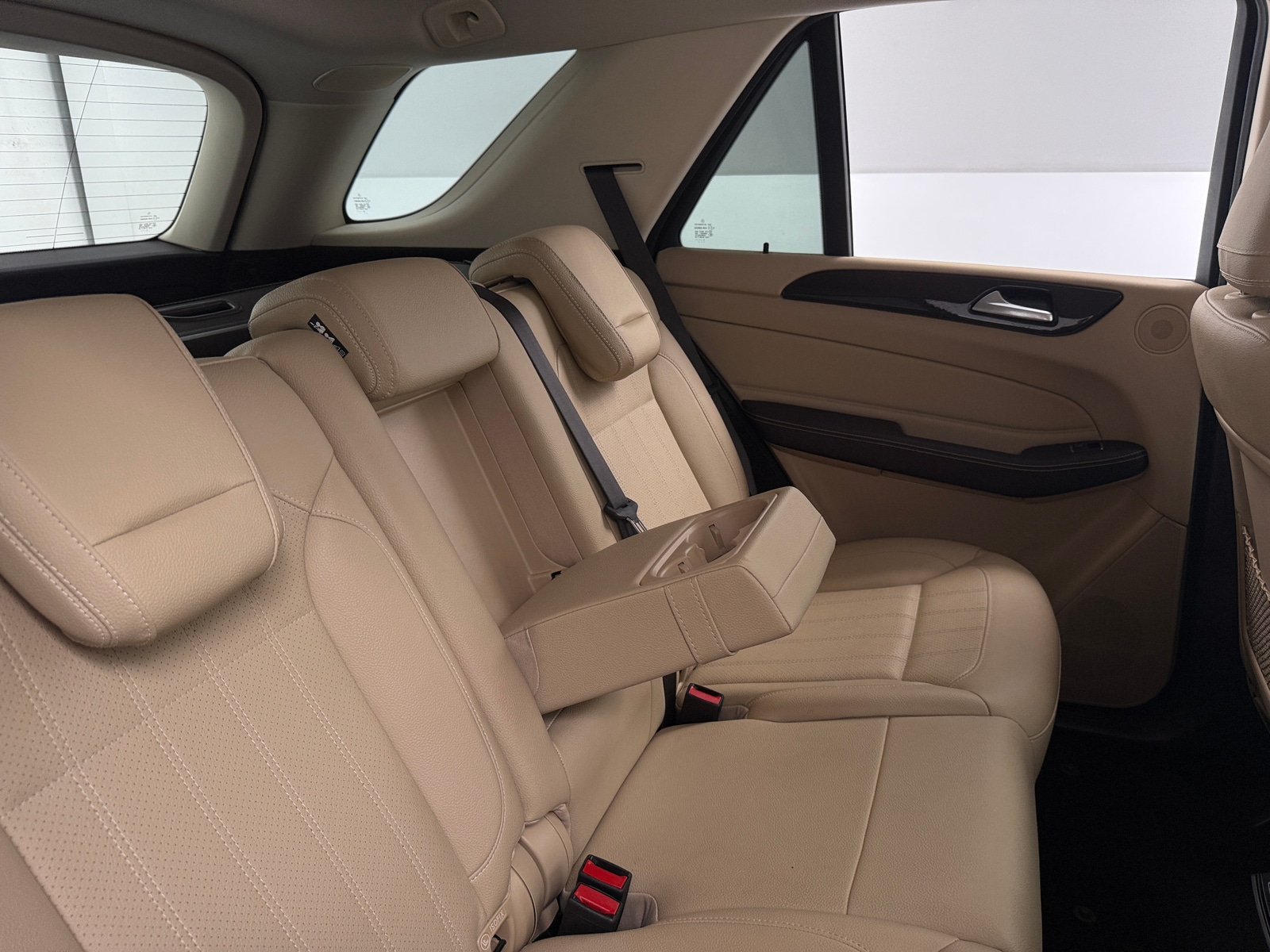 Thumbnail: 2017 Mercedes-Benz GLE - 5