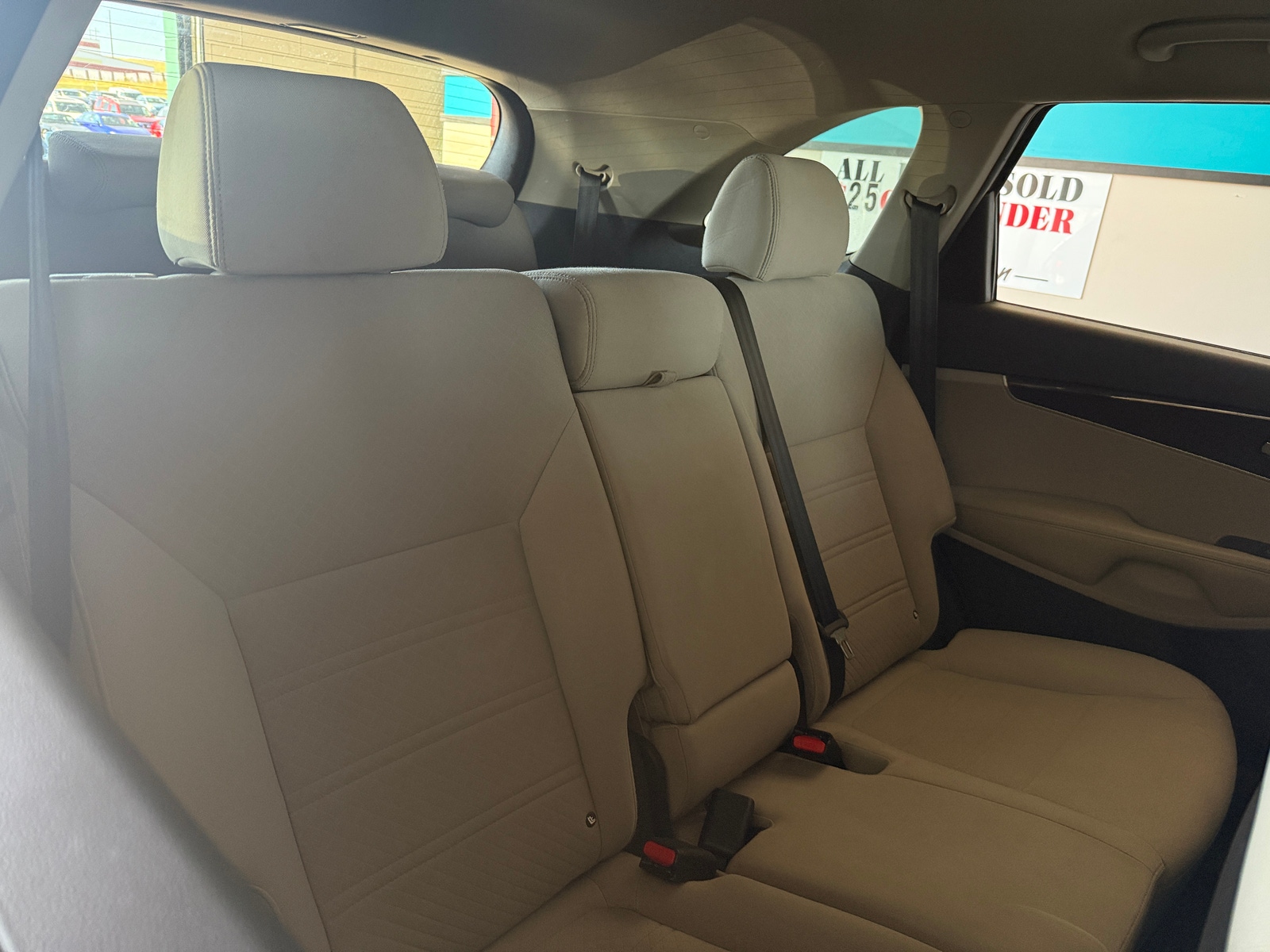 Thumbnail: 2017 Kia Sorento - 6