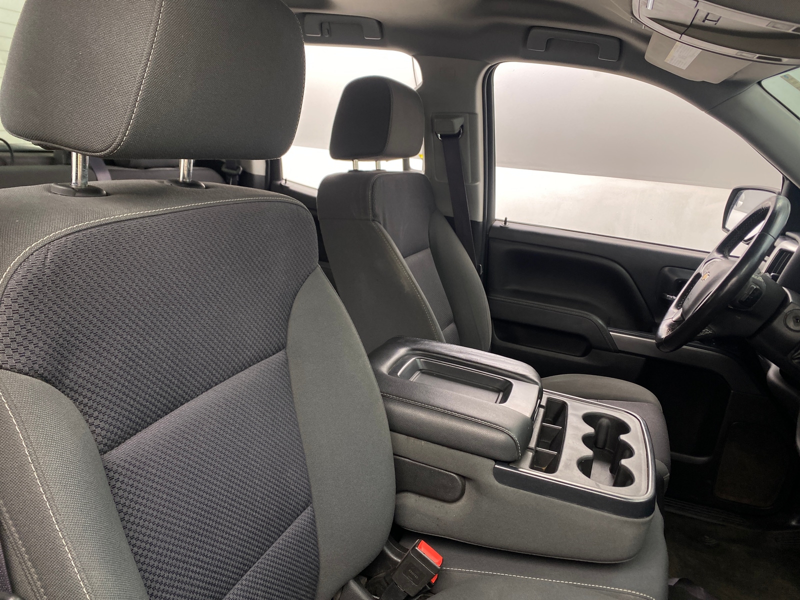 Thumbnail: 2017 Chevrolet Silverado 1500 - 2