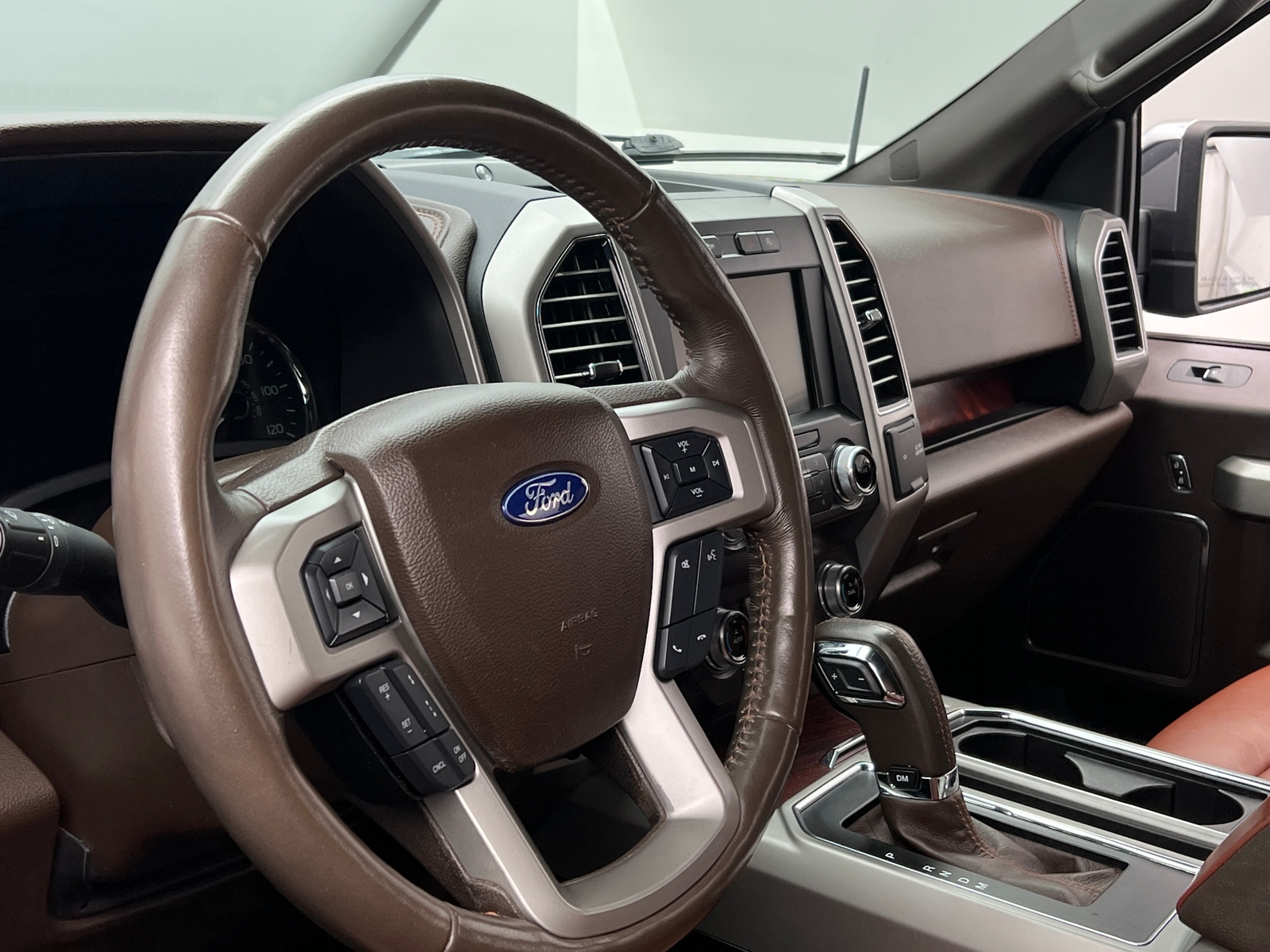 Thumbnail: 2019 Ford Econoline - 4