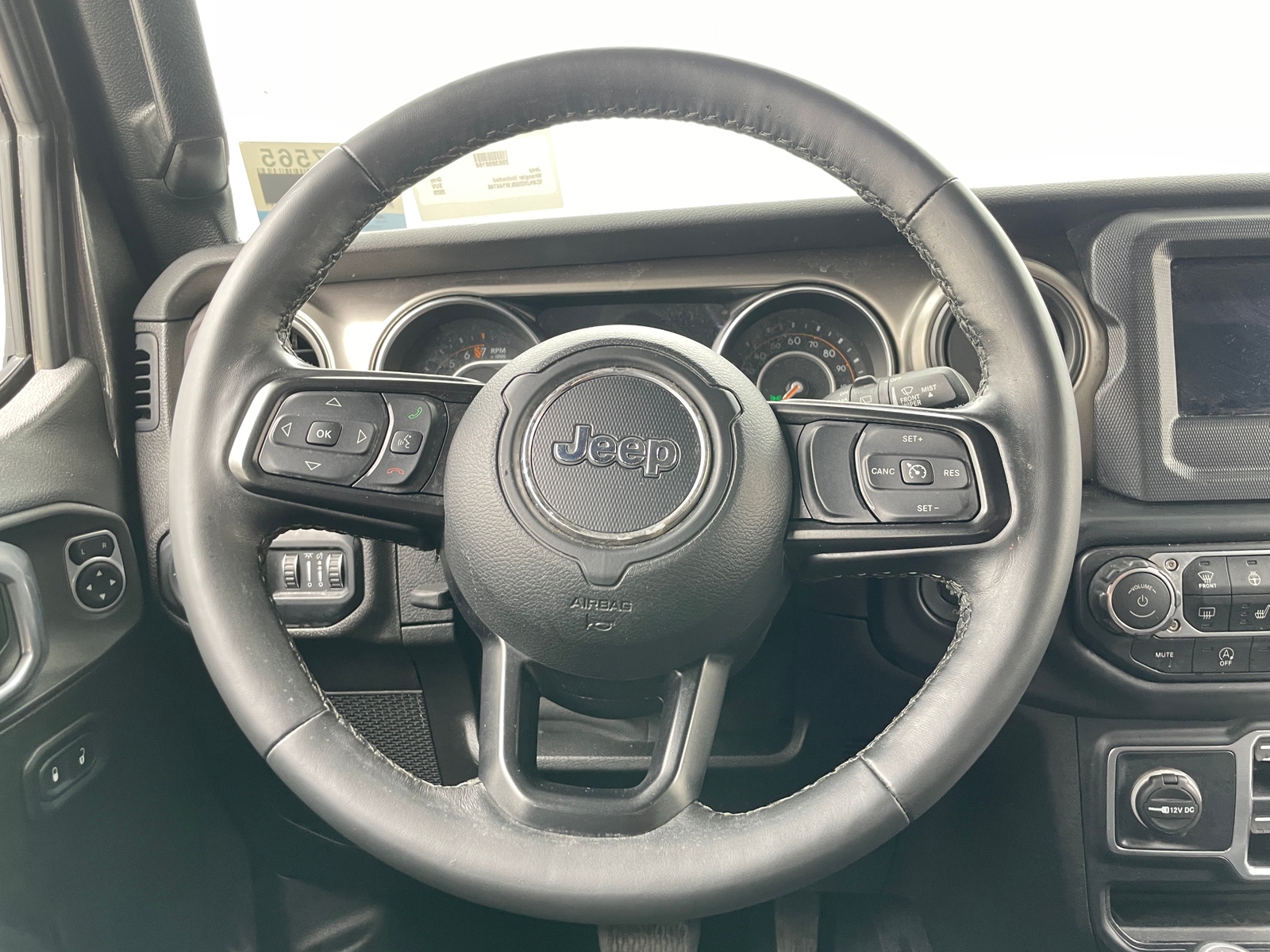 Thumbnail: 2020 Jeep Wrangler - 5
