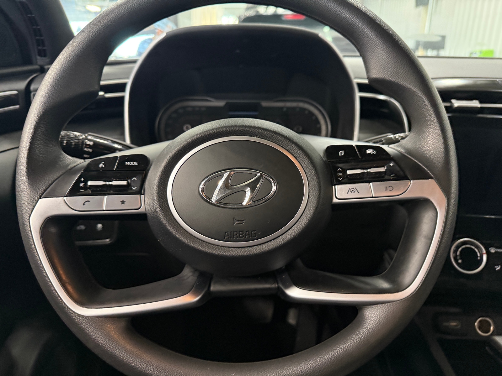 Thumbnail: 2023 Hyundai Santa Cruz - 5