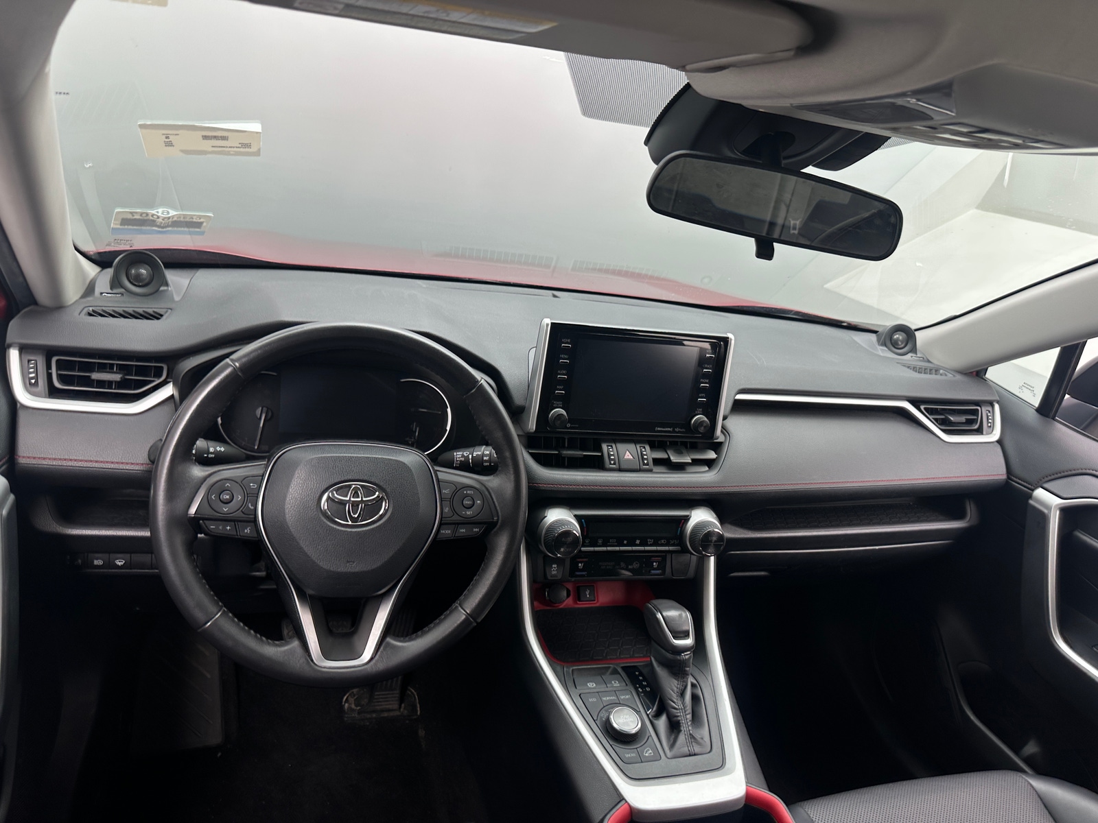 Thumbnail: 2020 Toyota RAV4 - 2