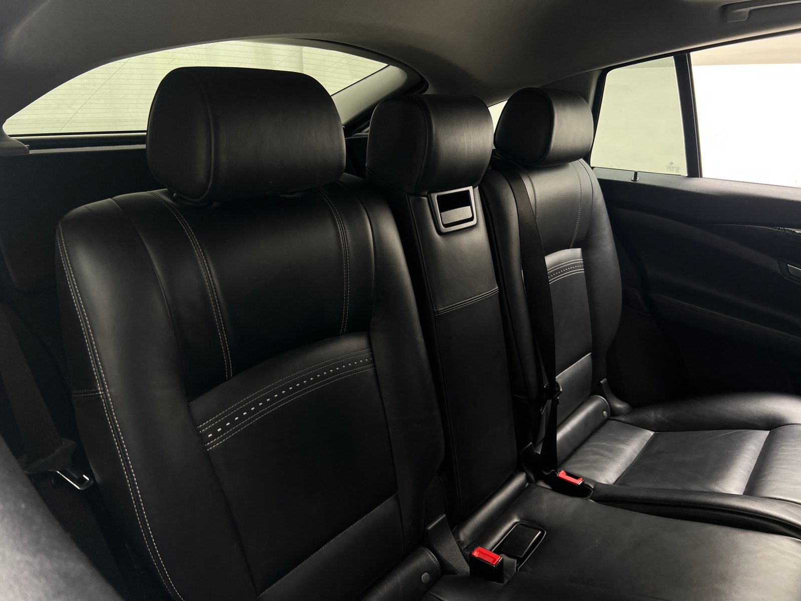 Thumbnail: 2016 BMW 5 Series - 5