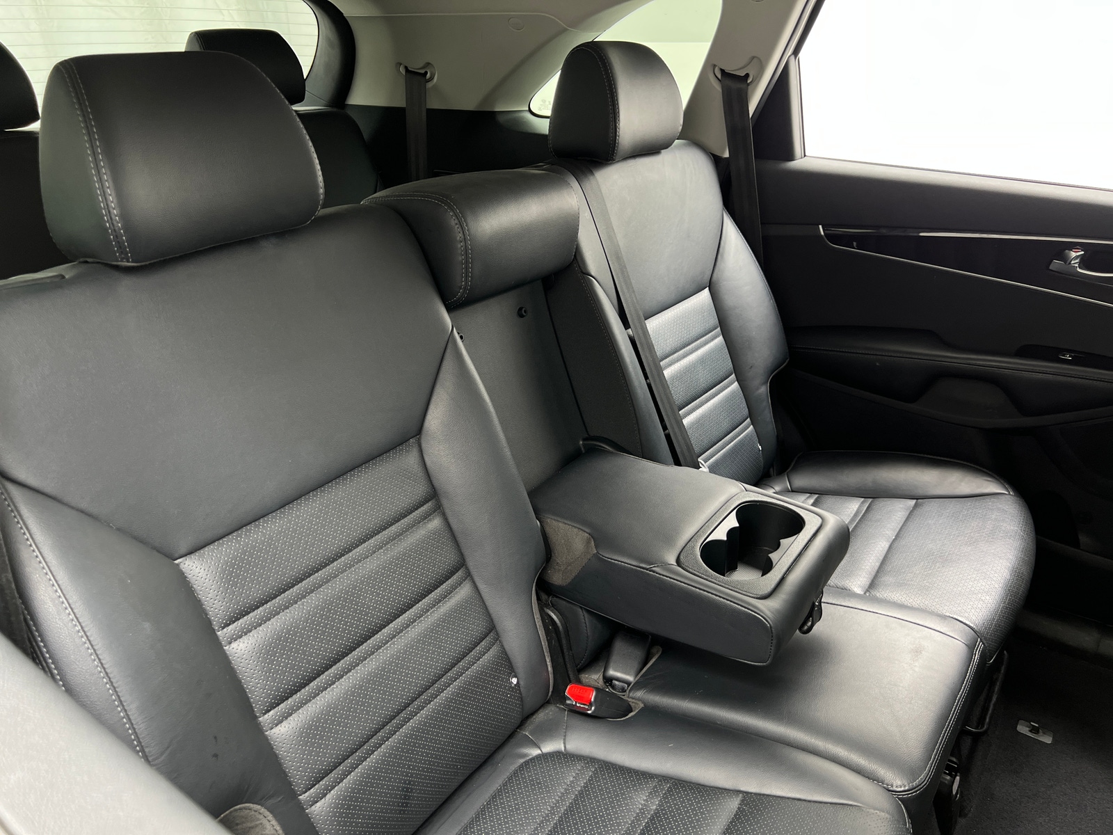 Thumbnail: 2019 Kia Sorento - 5
