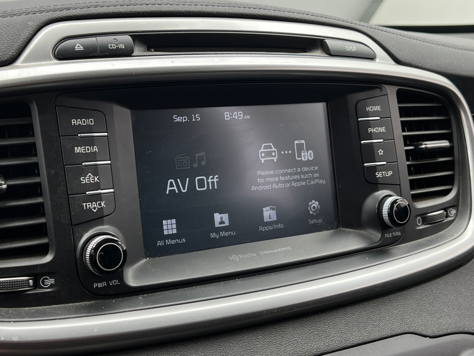 Thumbnail: 2019 Kia Sorento - 3