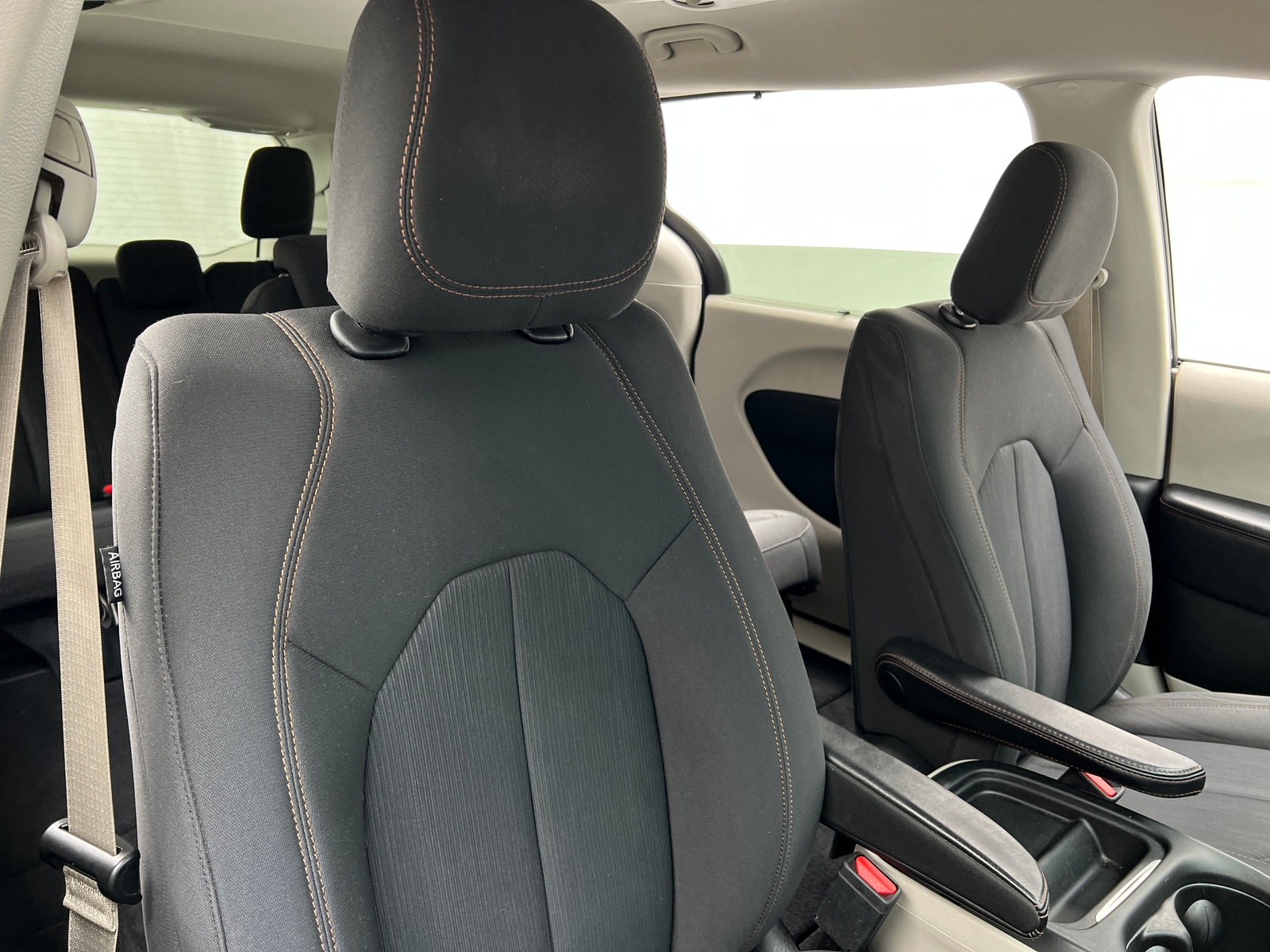Thumbnail: 2019 Chrysler Pacifica - 2