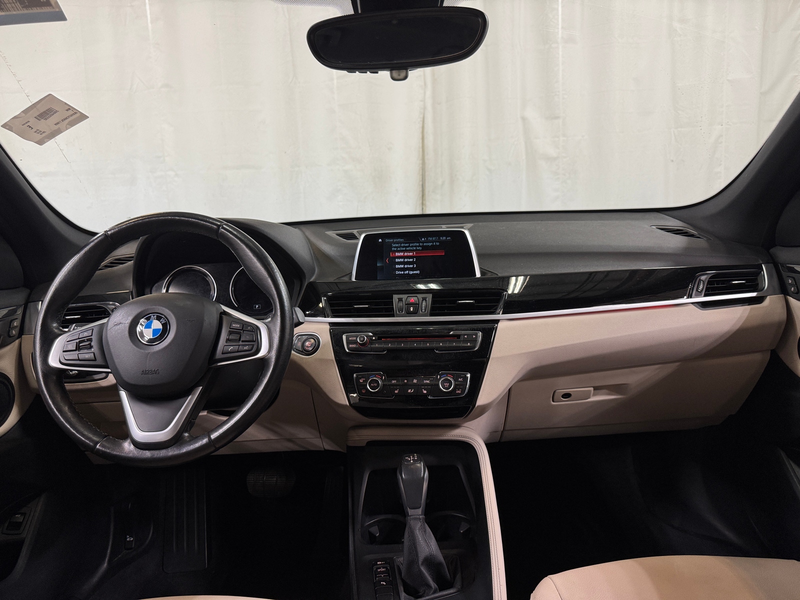 Thumbnail: 2019 BMW X1 - 2