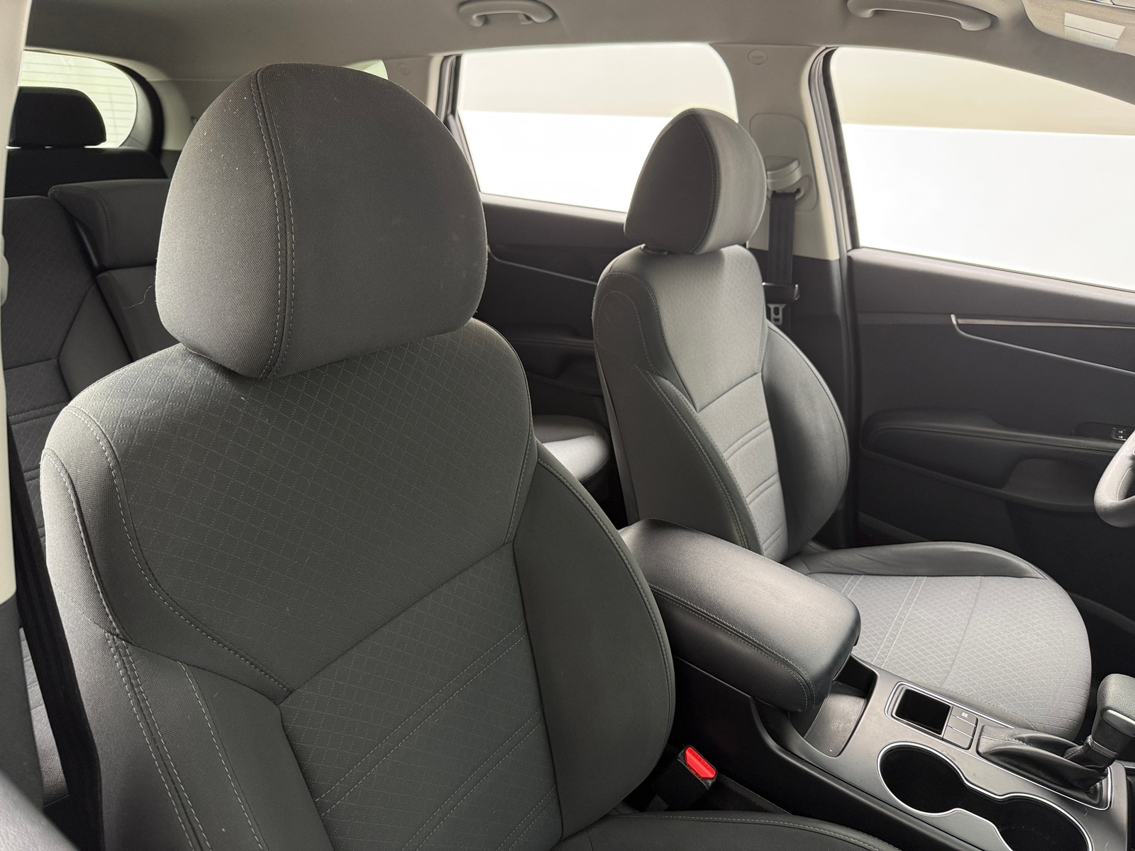 Thumbnail: 2020 Kia Sorento - 2
