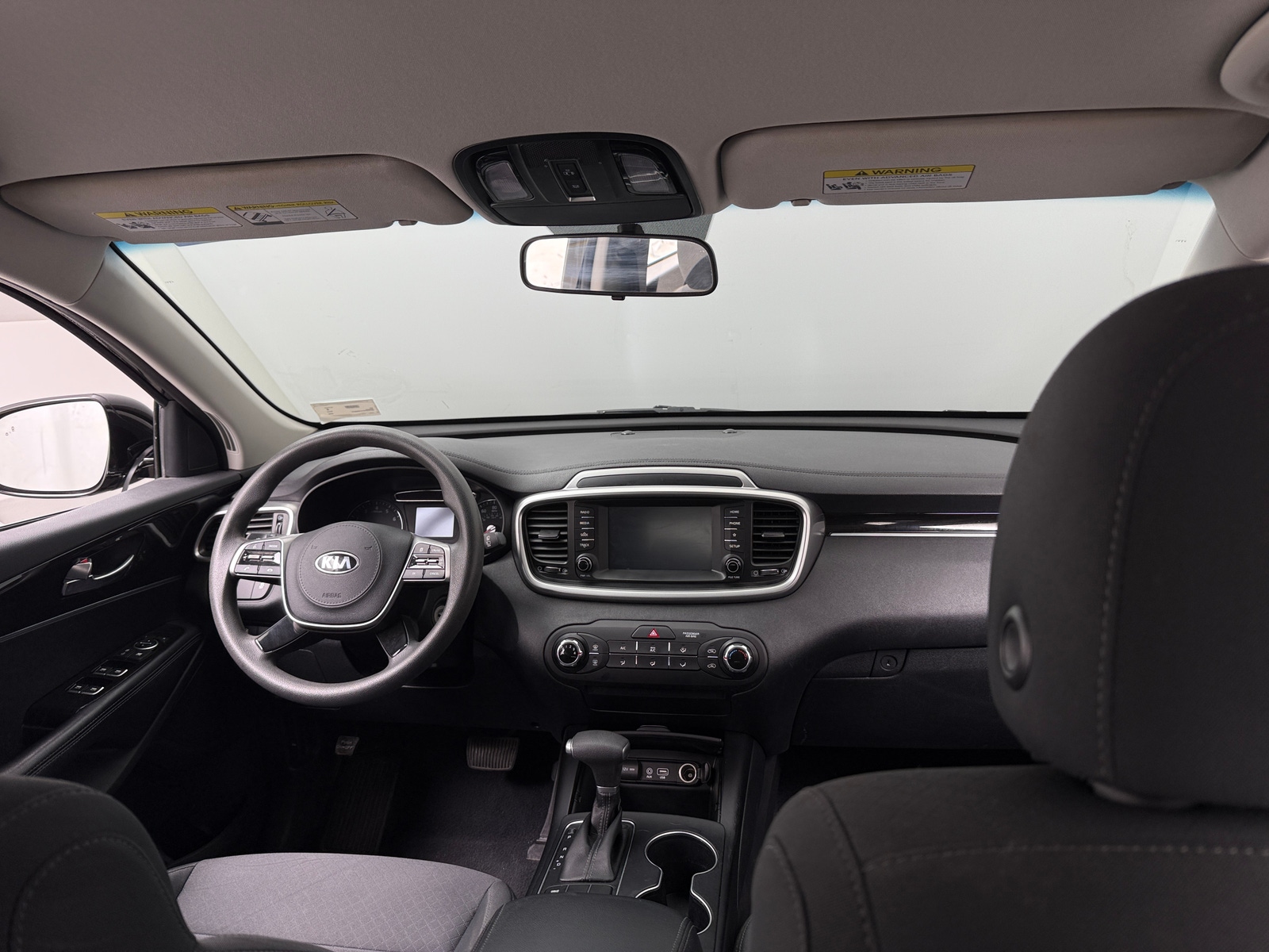 Thumbnail: 2020 Kia Sorento - 3