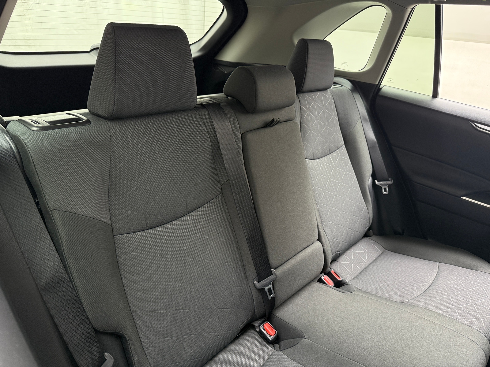 Thumbnail: 2025 Toyota RAV4 - 6