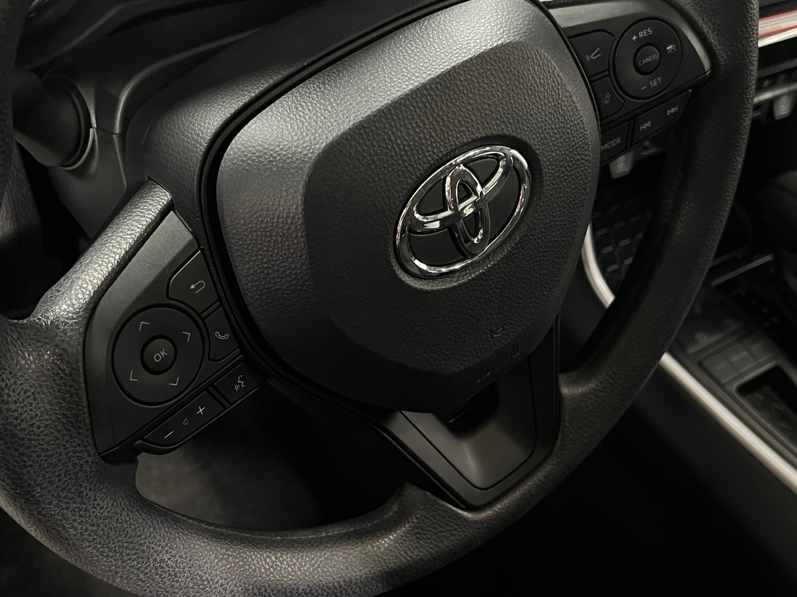 Thumbnail: 2025 Toyota RAV4 - 5