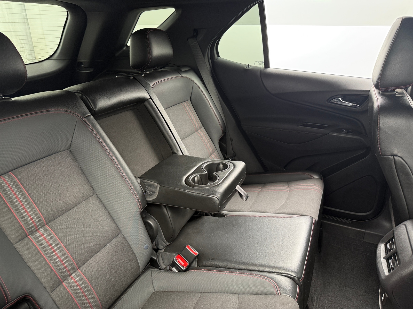Thumbnail: 2023 Chevrolet Equinox - 6