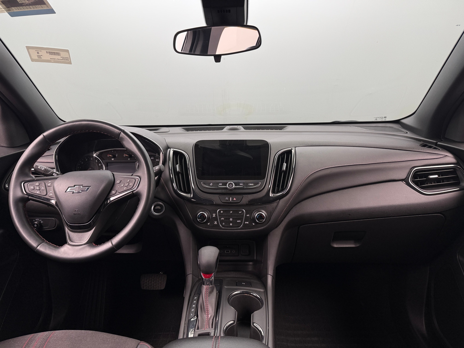 Thumbnail: 2023 Chevrolet Equinox - 3