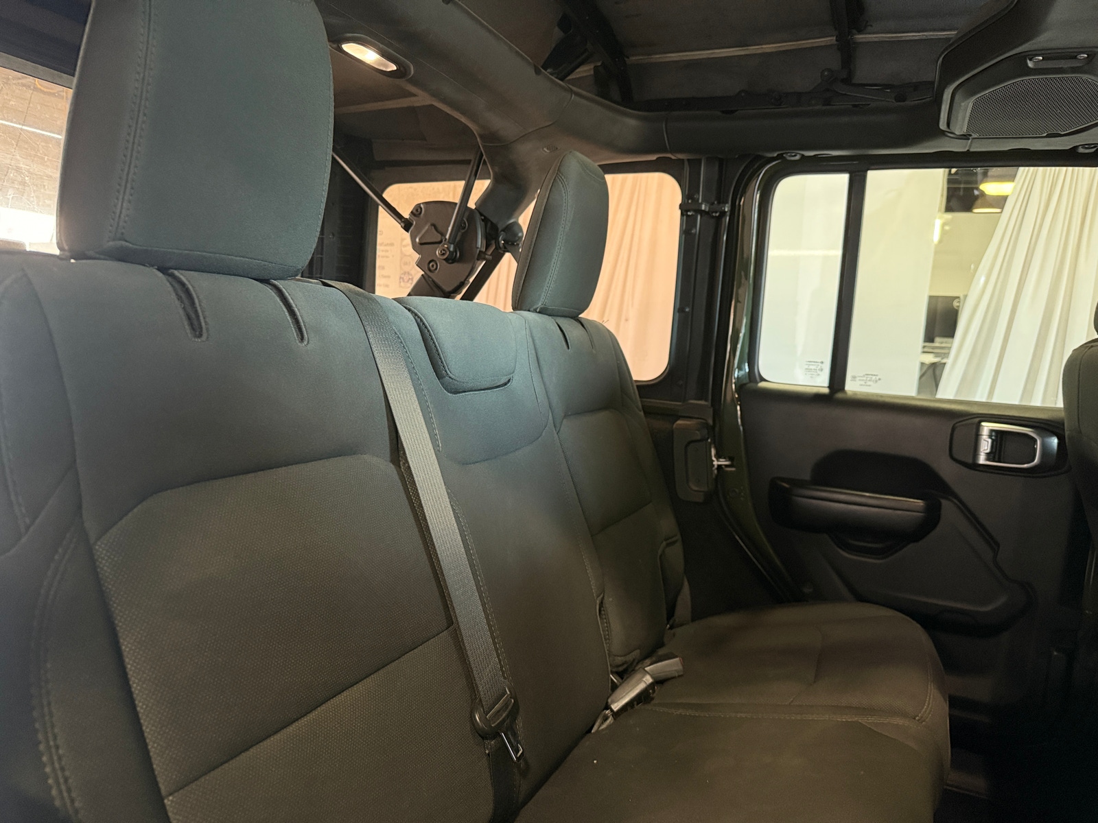 Thumbnail: 2020 Jeep Wrangler - 6