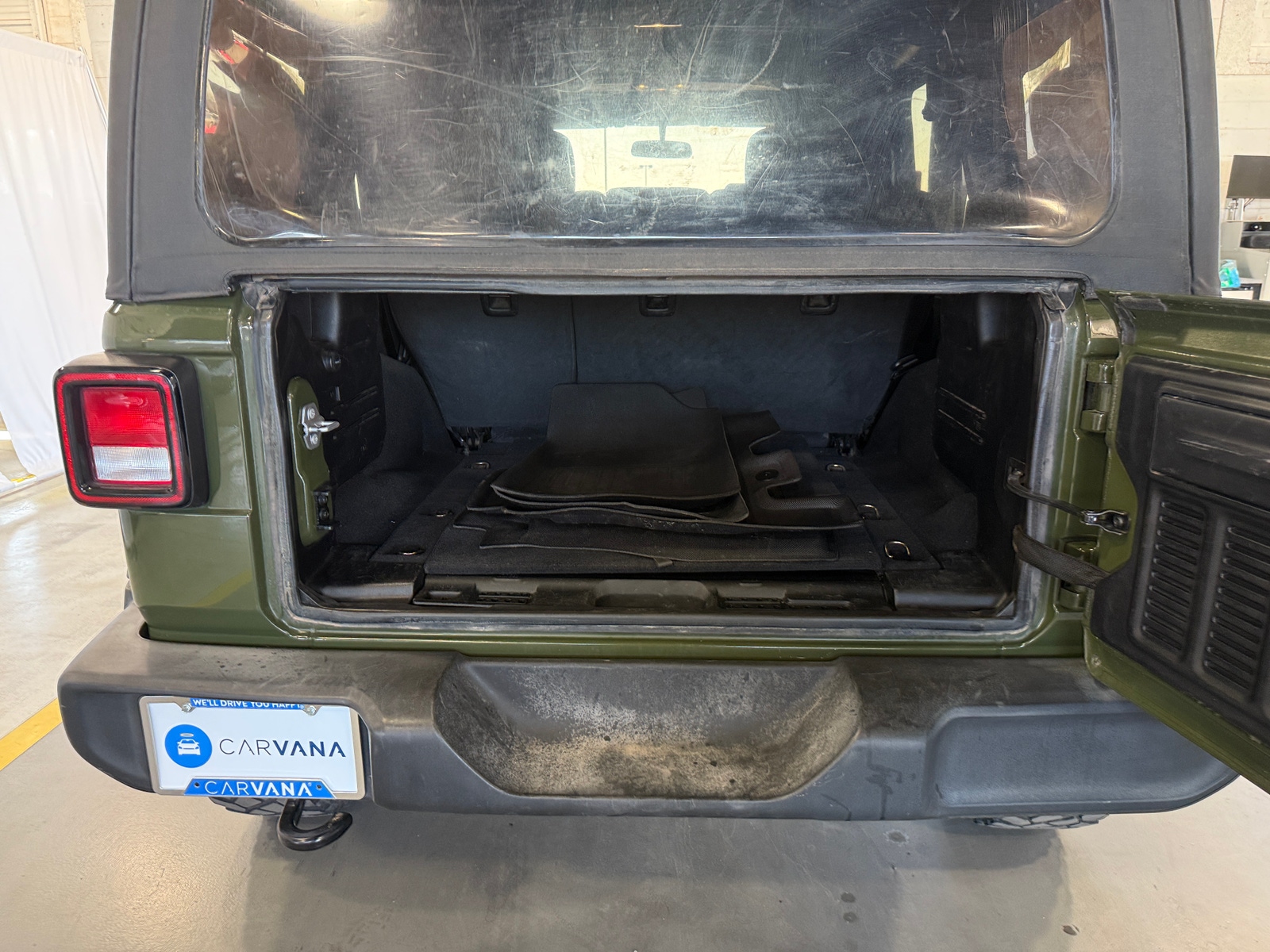 Thumbnail: 2020 Jeep Wrangler - 7