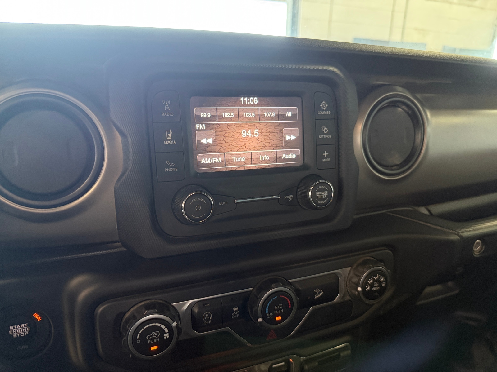 Thumbnail: 2020 Jeep Wrangler - 4