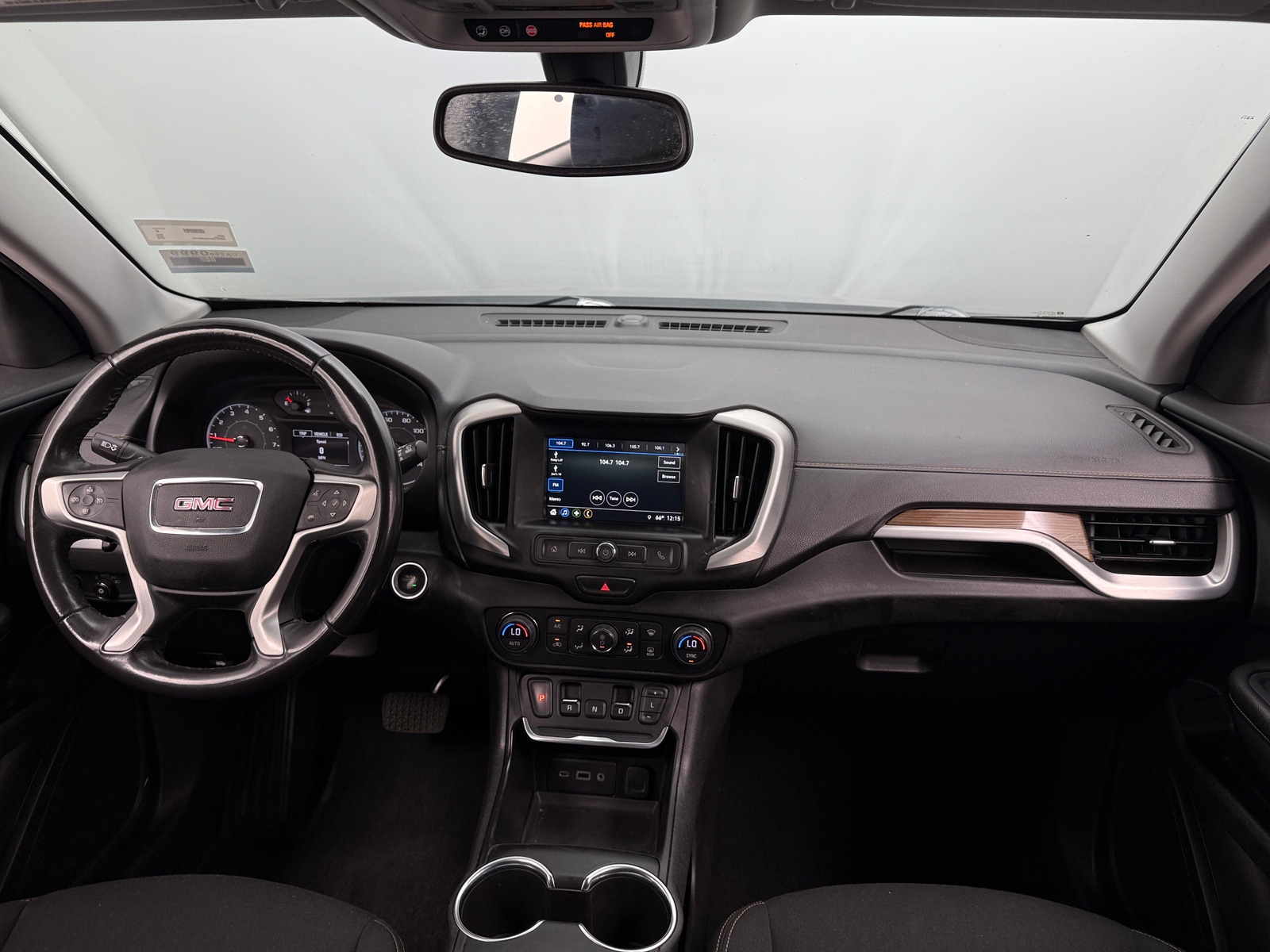 Thumbnail: 2018 GMC Terrain - 3