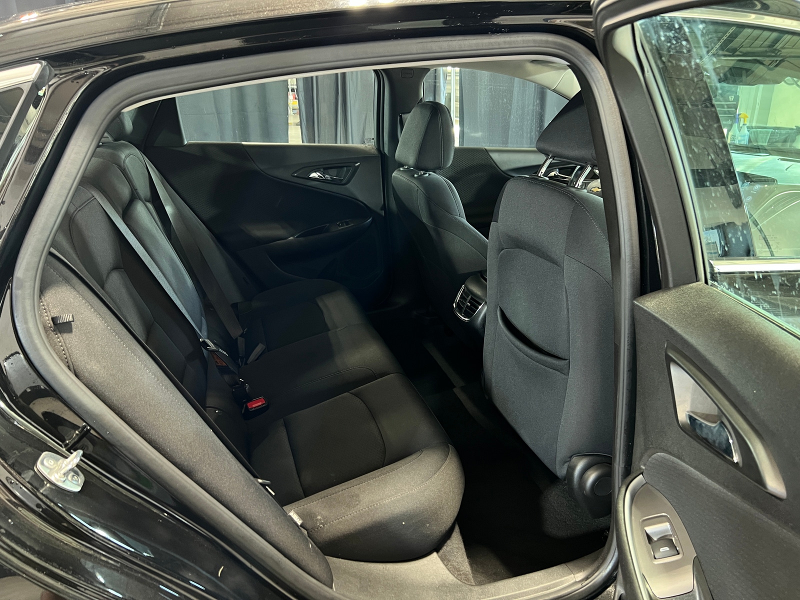 Thumbnail: 2024 Chevrolet Malibu - 6