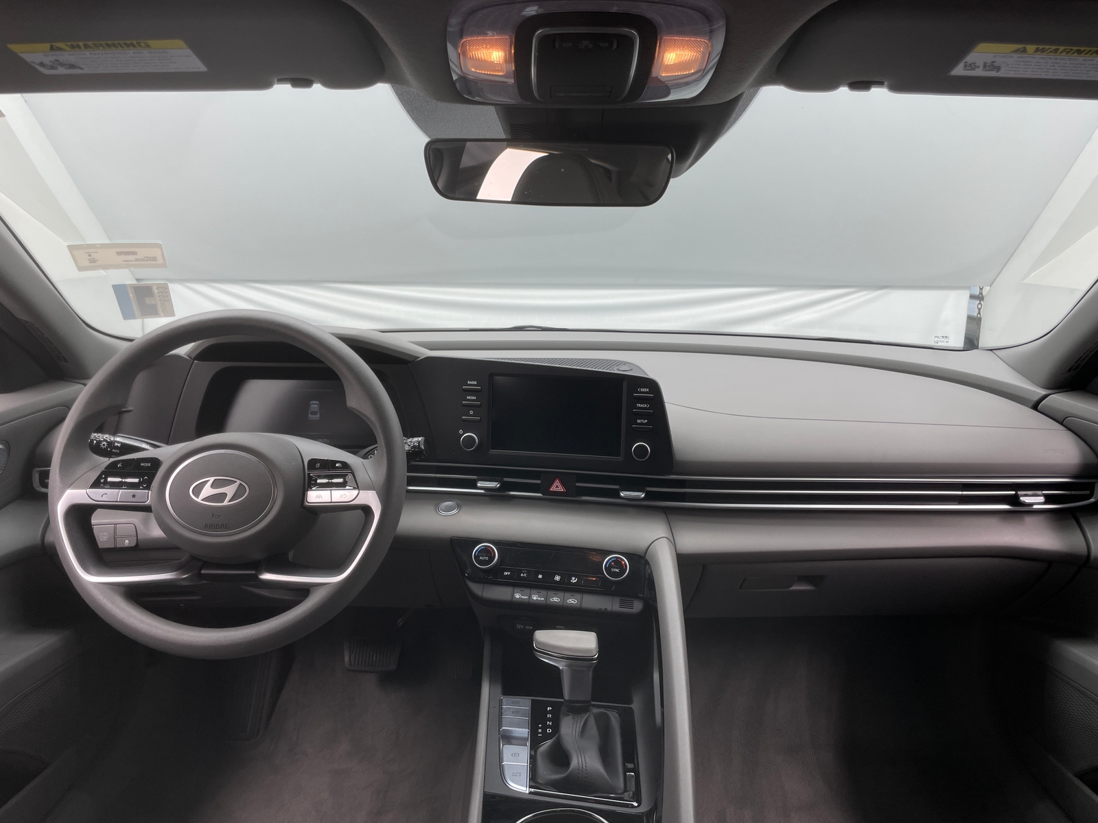 Thumbnail: 2025 Hyundai Elantra - 3