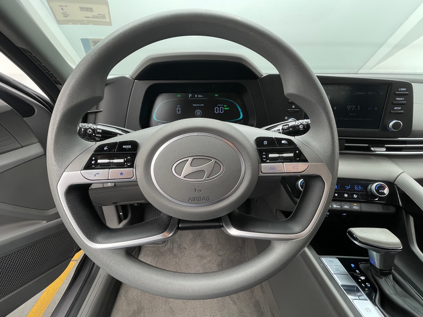 Thumbnail: 2025 Hyundai Elantra - 5