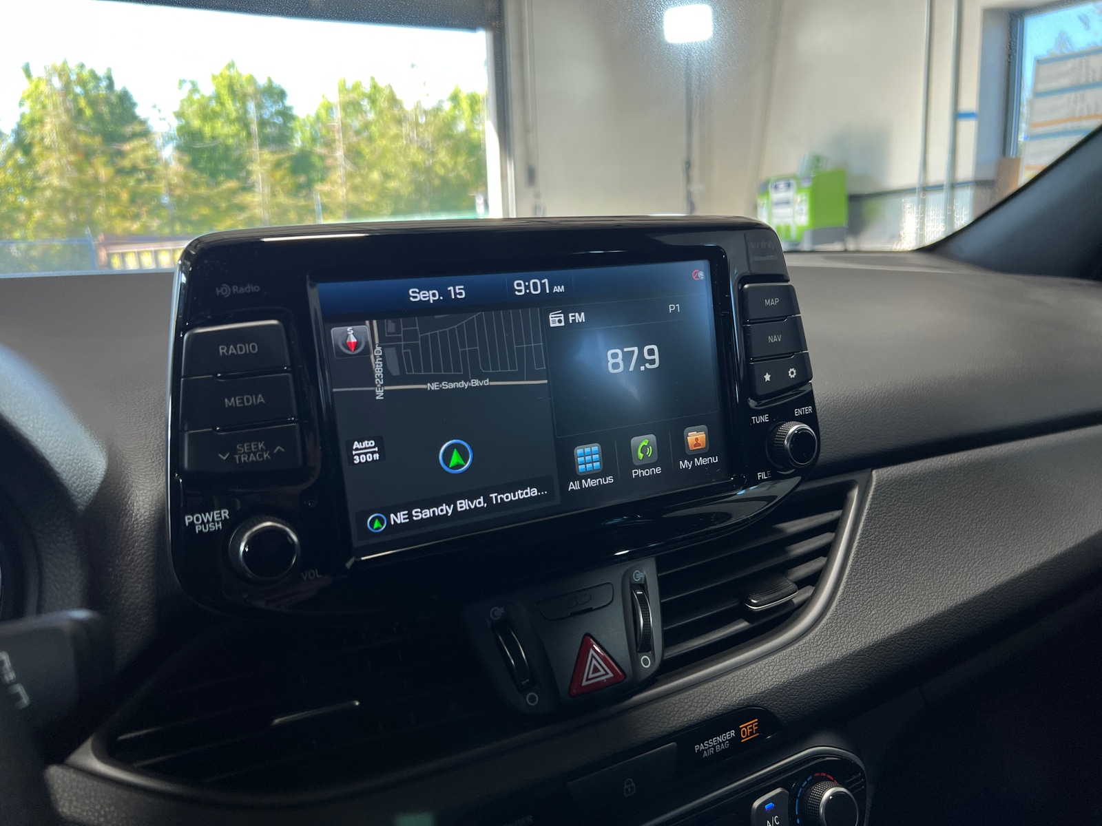Thumbnail: 2020 Hyundai Elantra - 3