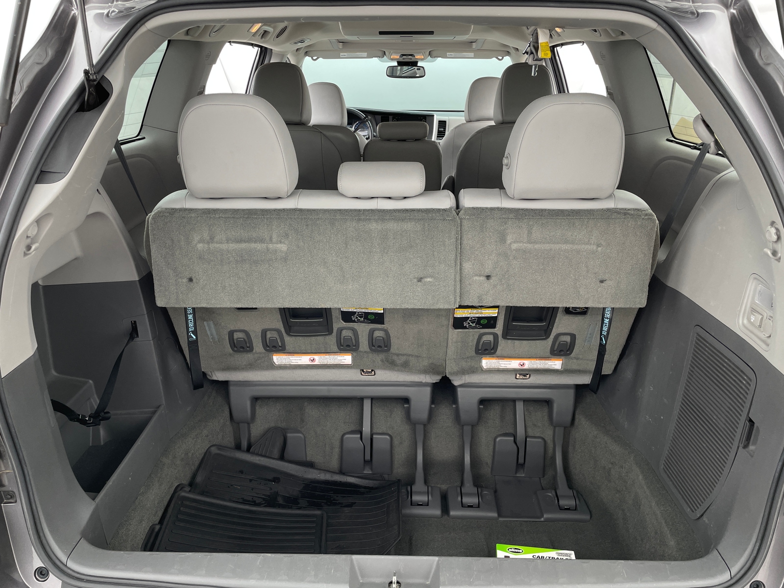 Thumbnail: 2018 Toyota Sienna - 6